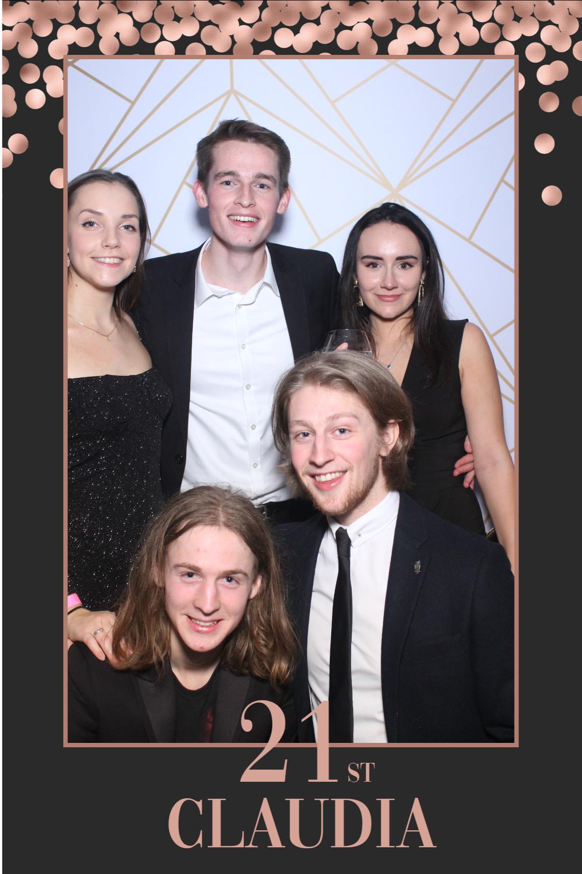 Claudia's 21st  | View more photos from the event at gallery.magicimages.uk/u/MagicImages/Claudias-21st